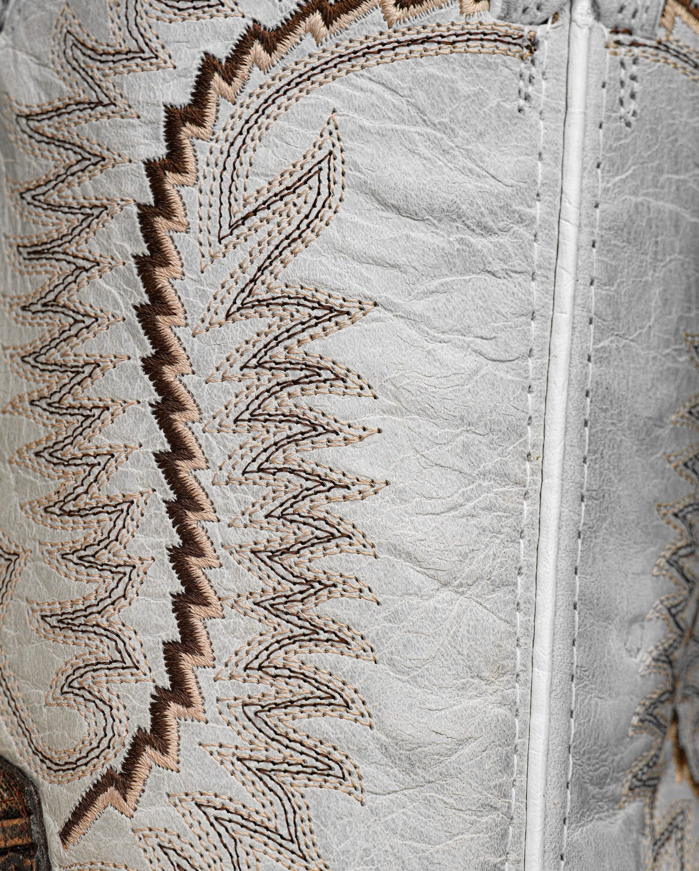 Flush carved high cowboy boots