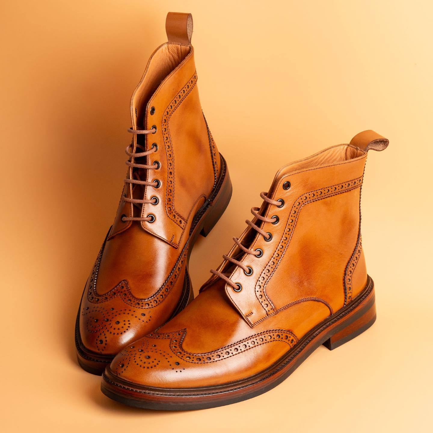 High cut Italian handmade leather shoes