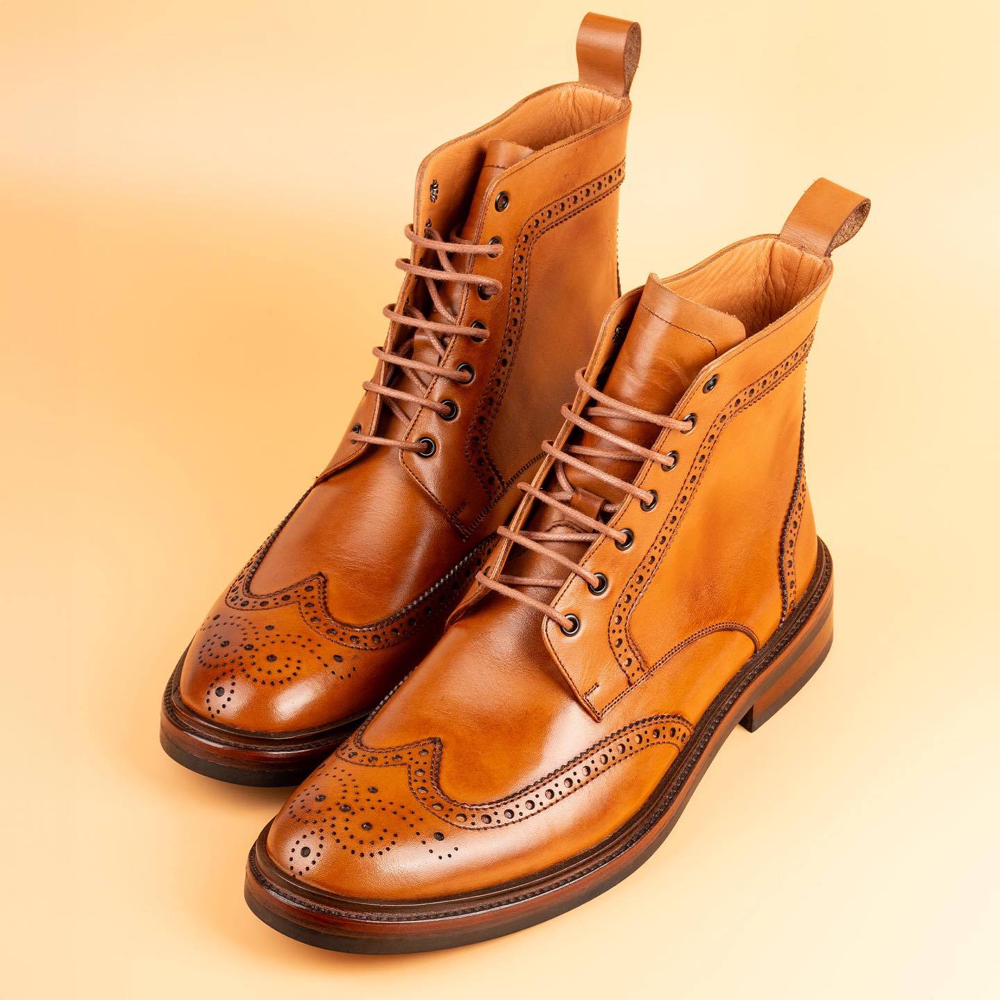 High cut Italian handmade leather shoes