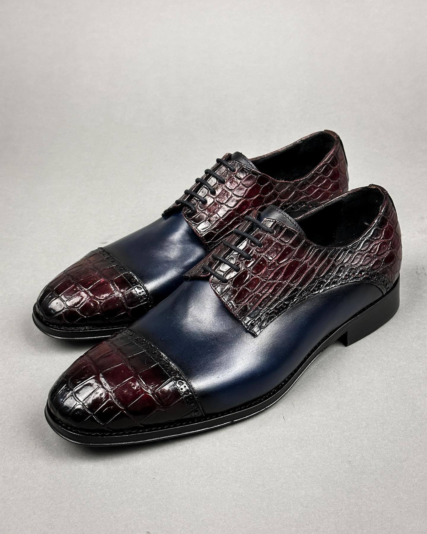 Crocodile leather blue lace-up gentleman's leather shoes