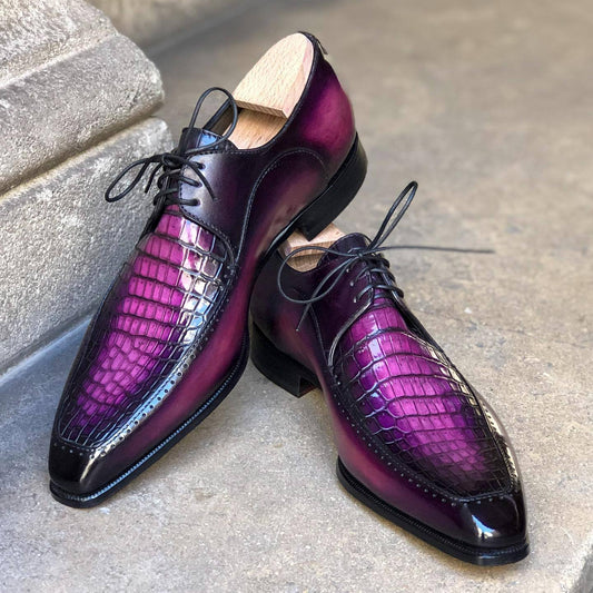 Purple crocodile leather shoes