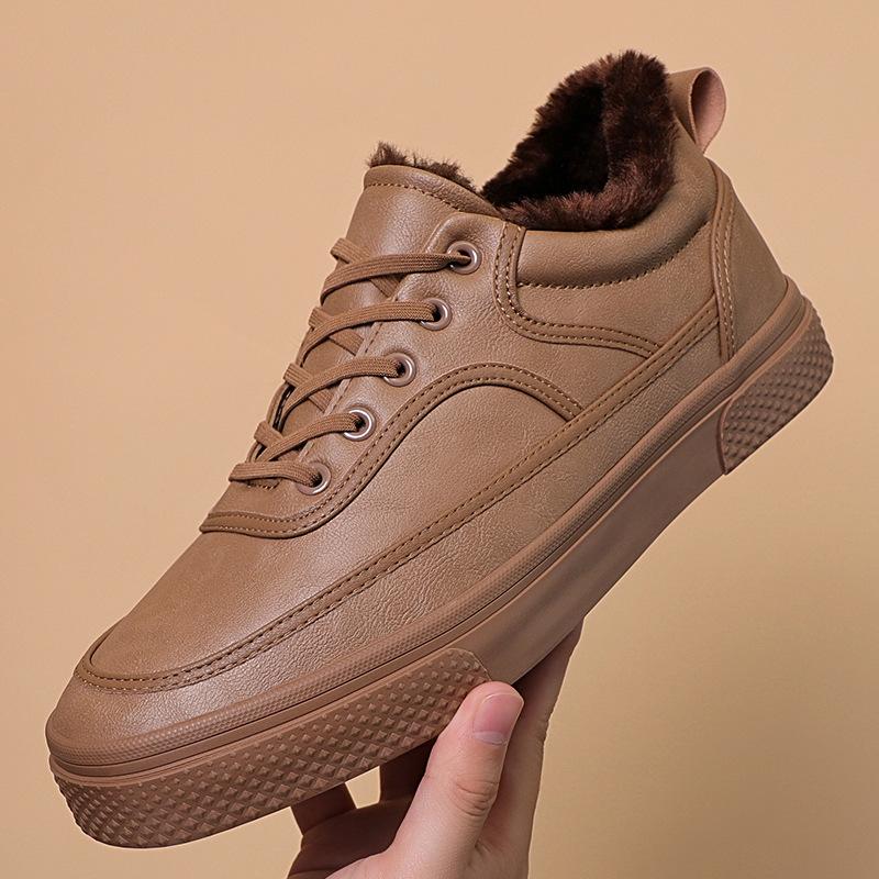 Keep warm fashion comfortable soft bottom small leather shoes