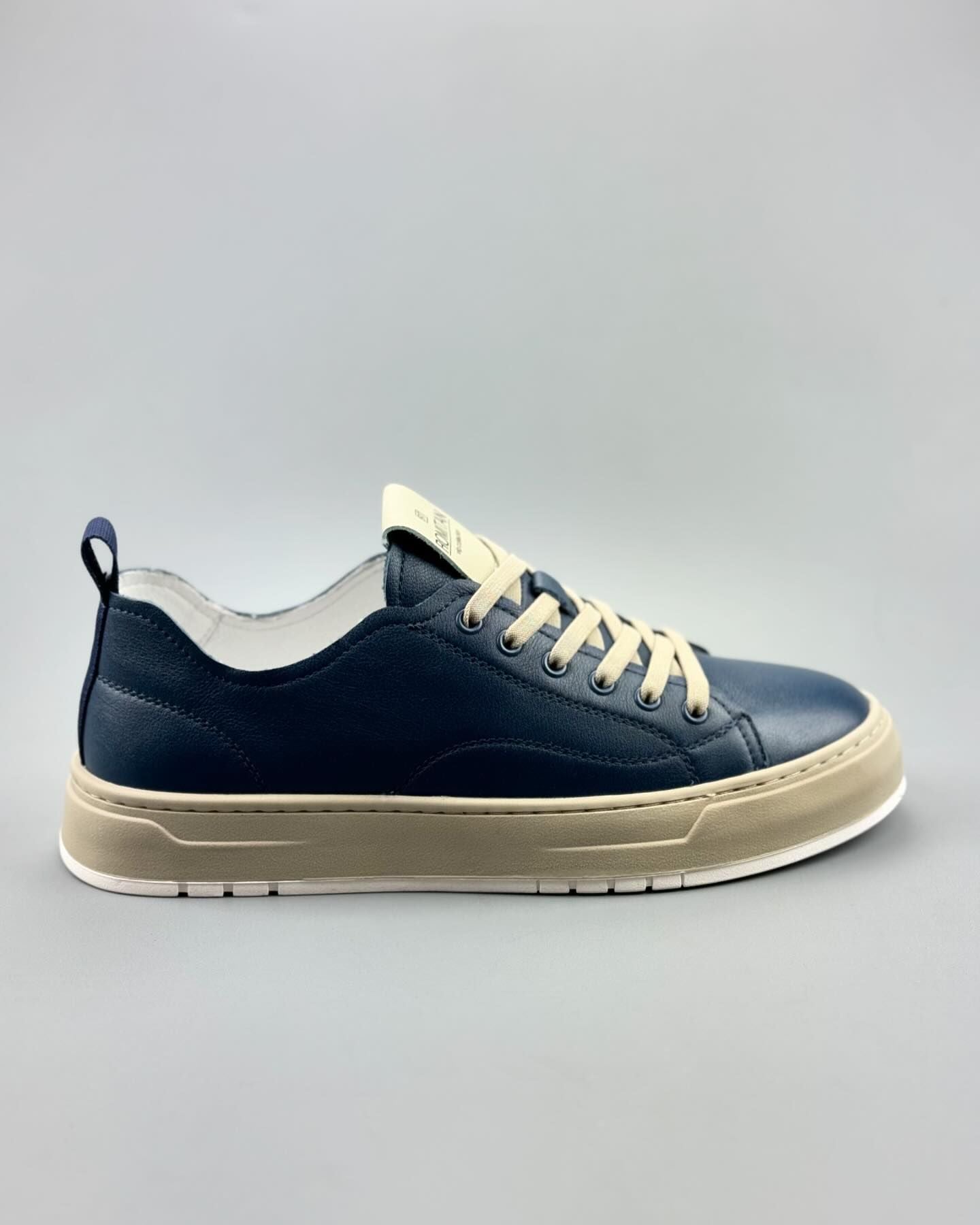 Blue casual leather sneakers