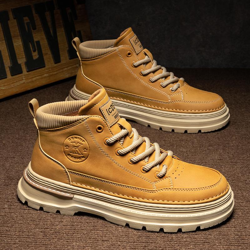 Thick bottom leisure outdoor workers install retro shoes