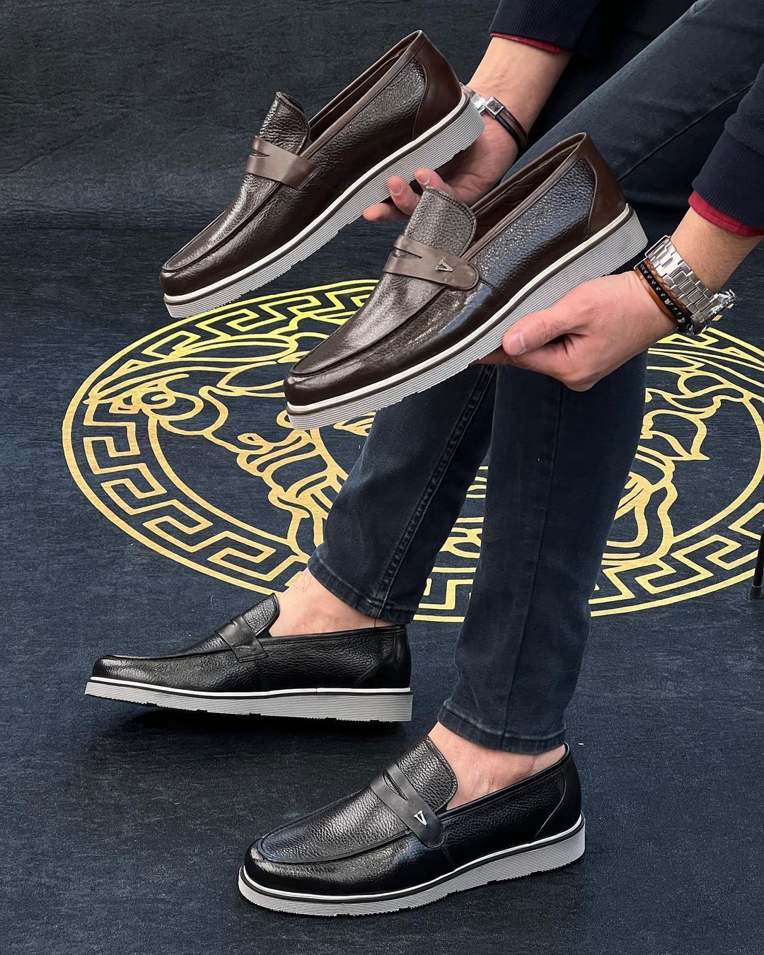Cowhide VIP breathable sports and leisure shoes