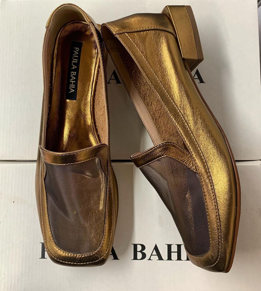 Low Heel Cutout Gold Breathable Loafers