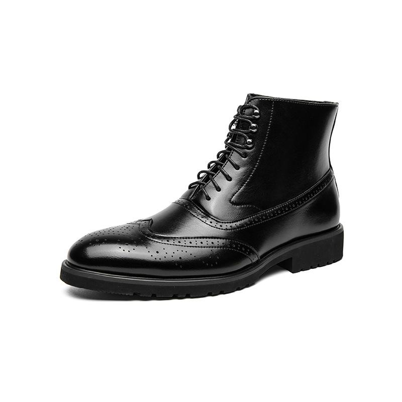 High end pointed Brock carved double fighting color British casual leather boots