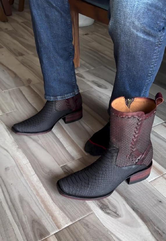 Mid-calf dark red and black cowboy boots