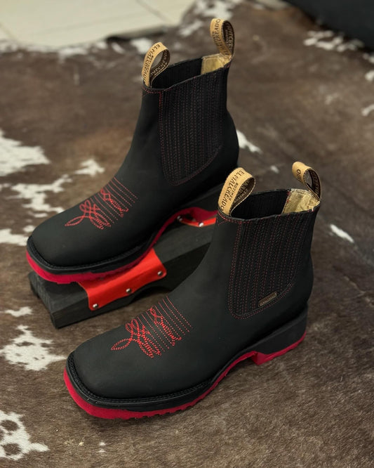 red embroidery leather boots