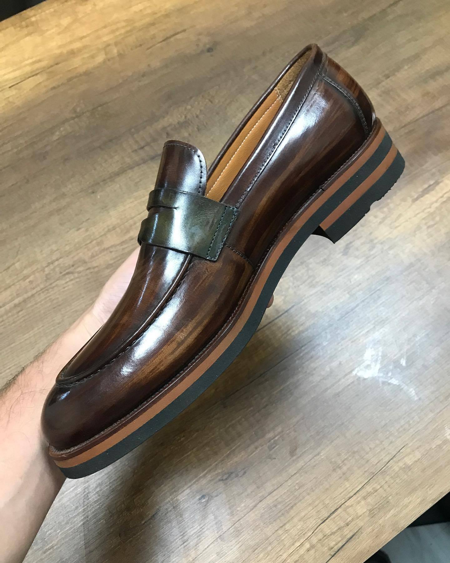 Brown gentleman's leather shoes