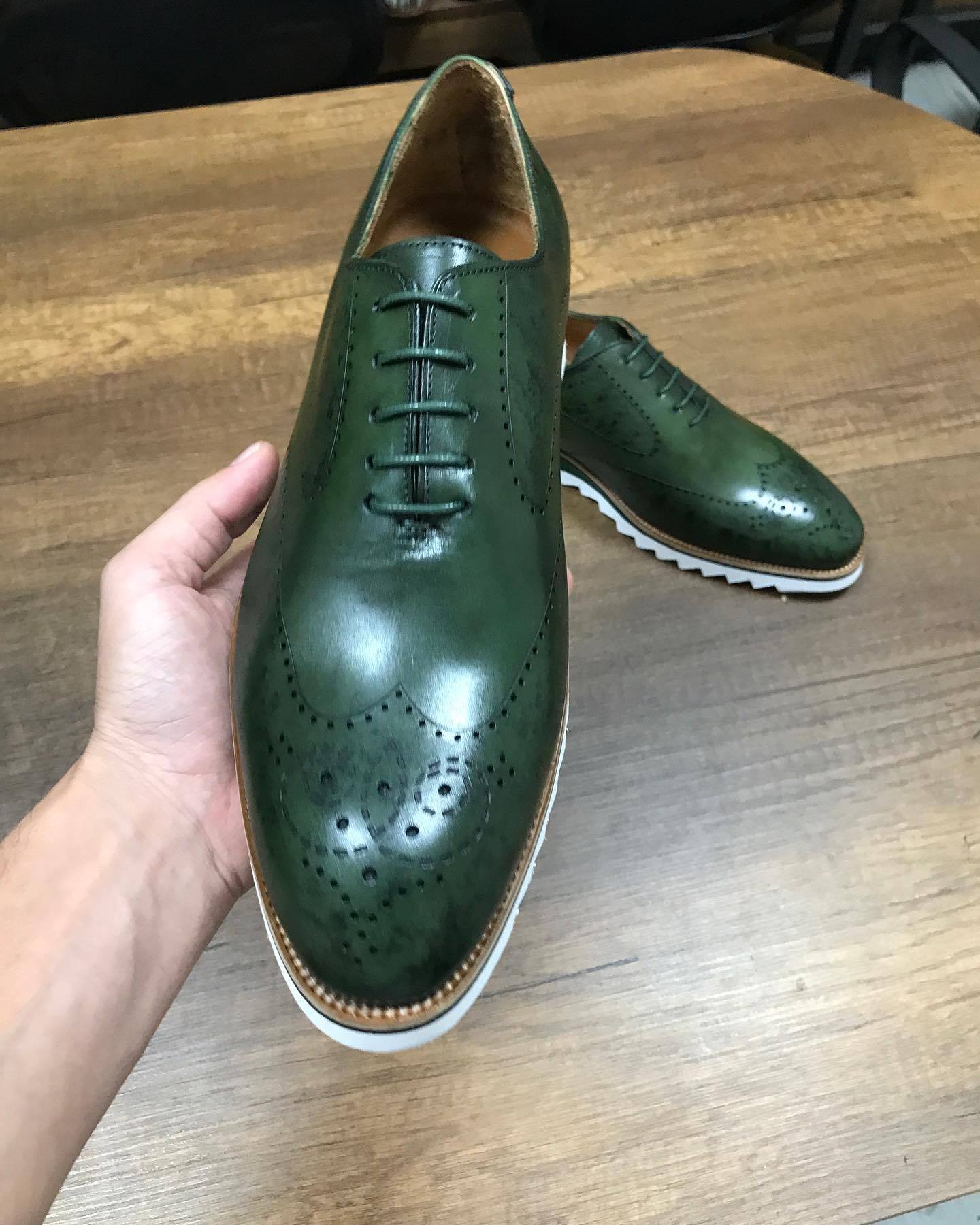 Dark green gentleman leather casual shoes