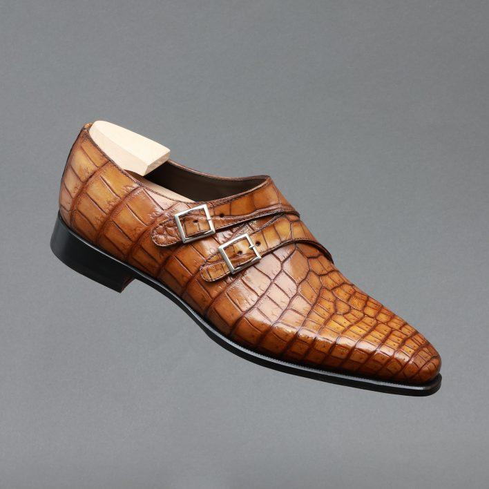 Italian handmade buckle leather shoes