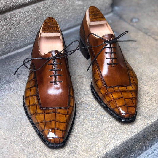 Textured brown Italian high-end leather shoes