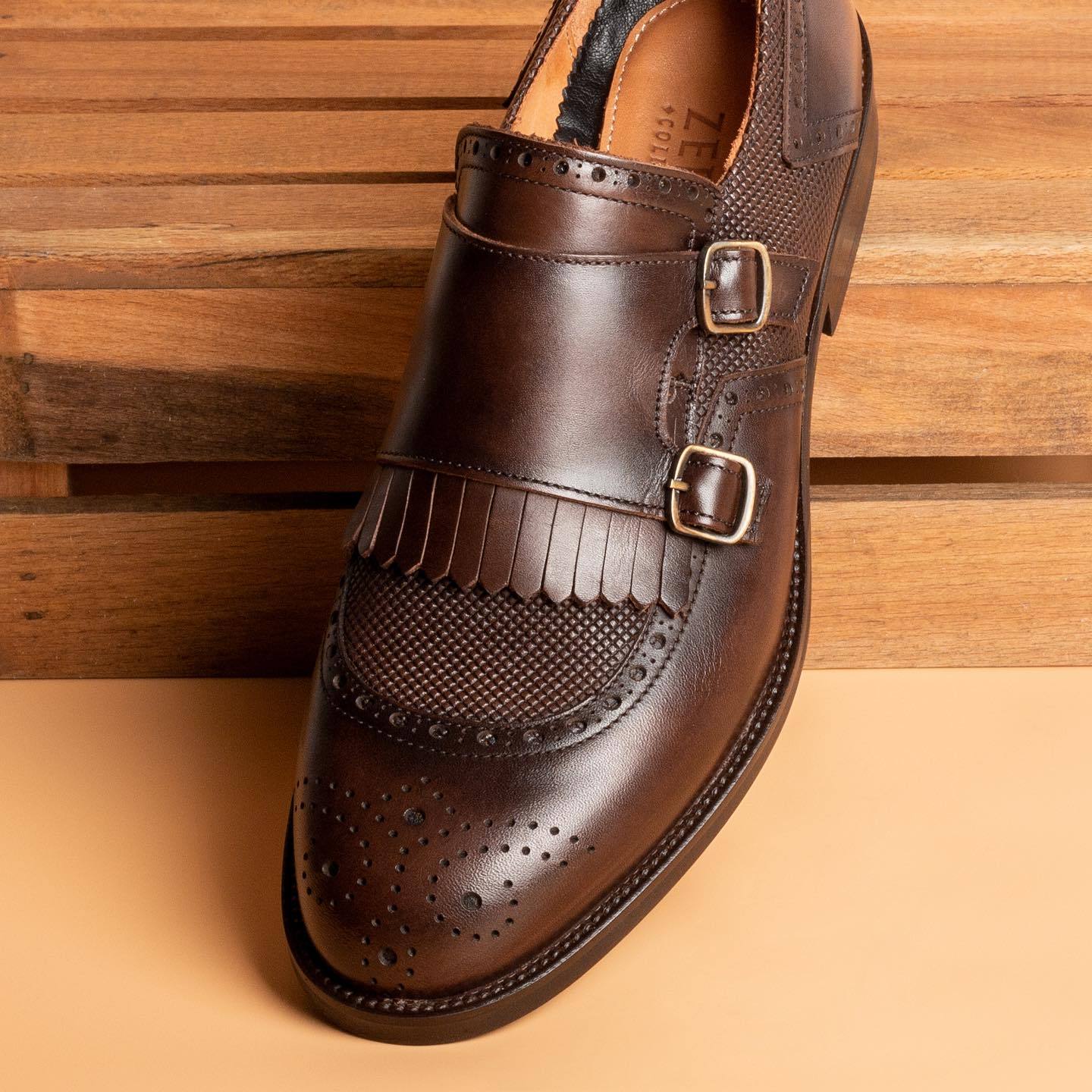 Brown Italian handmade buckle leather shoes