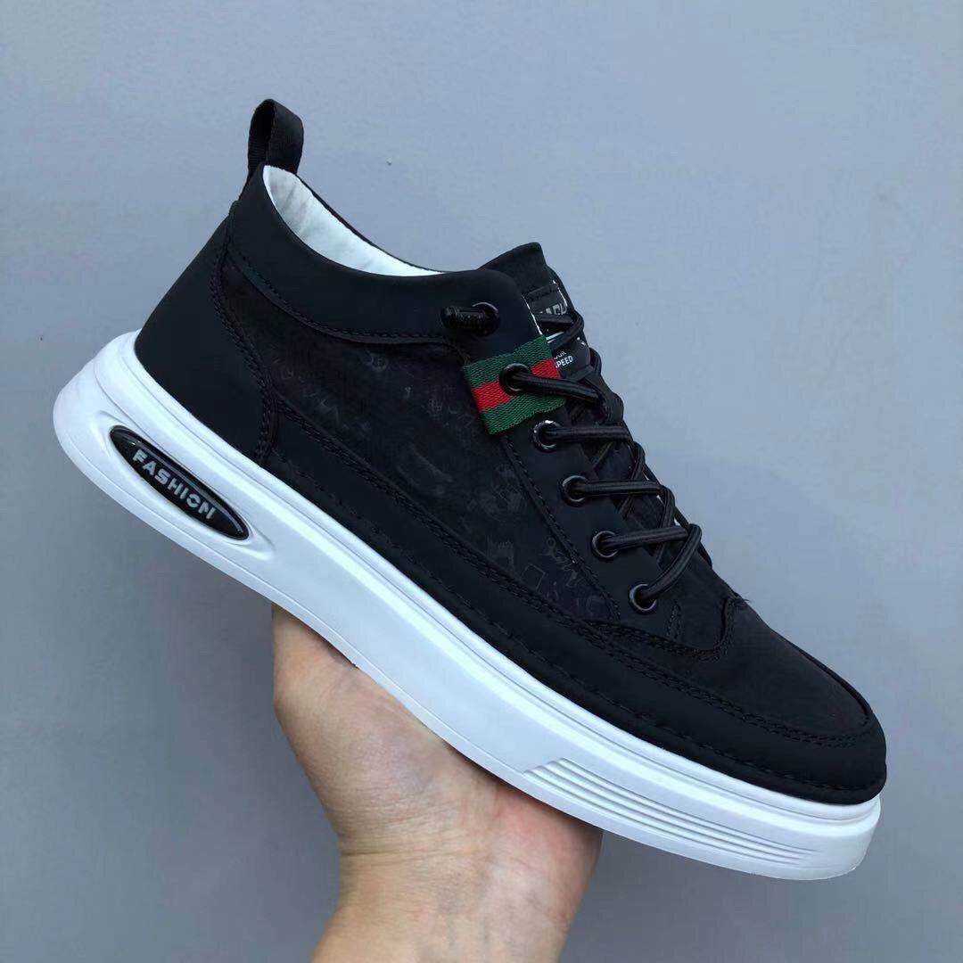 Breathable and comfortable Italian sneakers