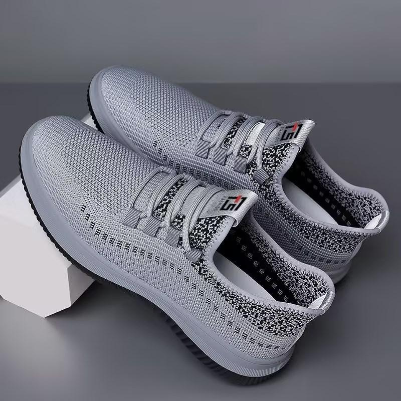 Soft-soled sports lightweight and breathable men's shoes