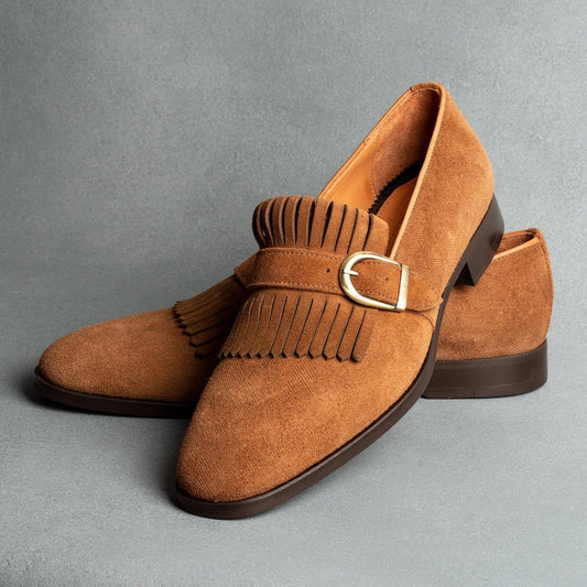 Leisure buckle loafers