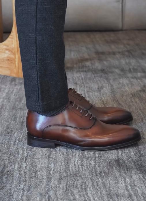 Business casual high-end Italian leather shoes