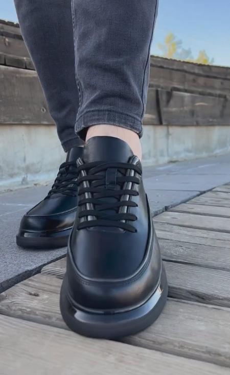 Black Warrior Soft Casual Stretch Sneakers