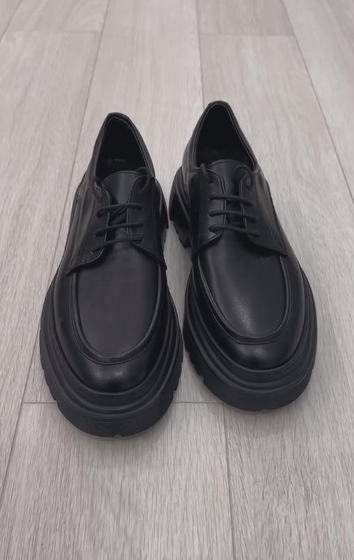 Black Italian elegant leather shoes