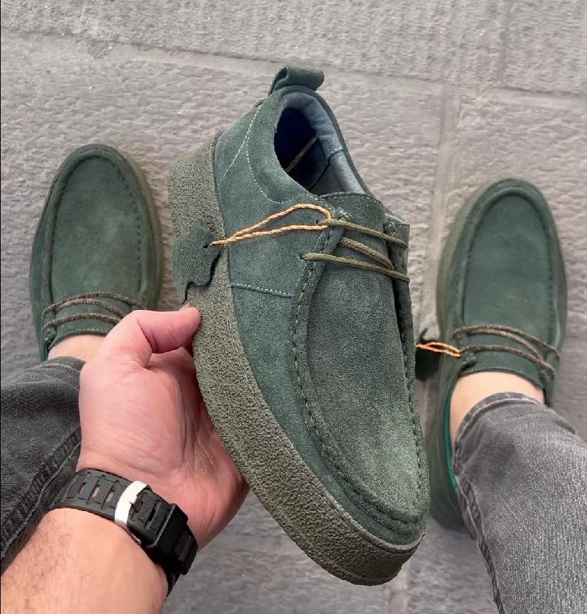 Lace up free casual high-end Italian leather board shoes