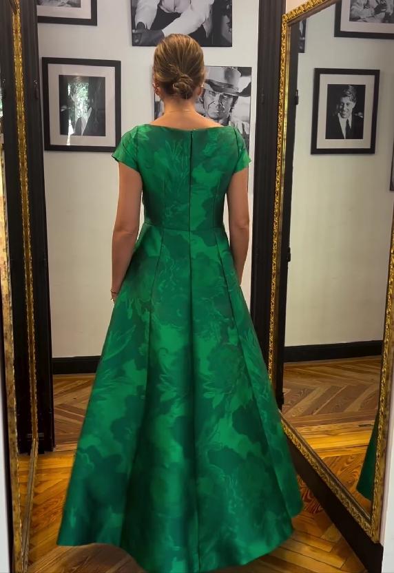 Green elegant dress