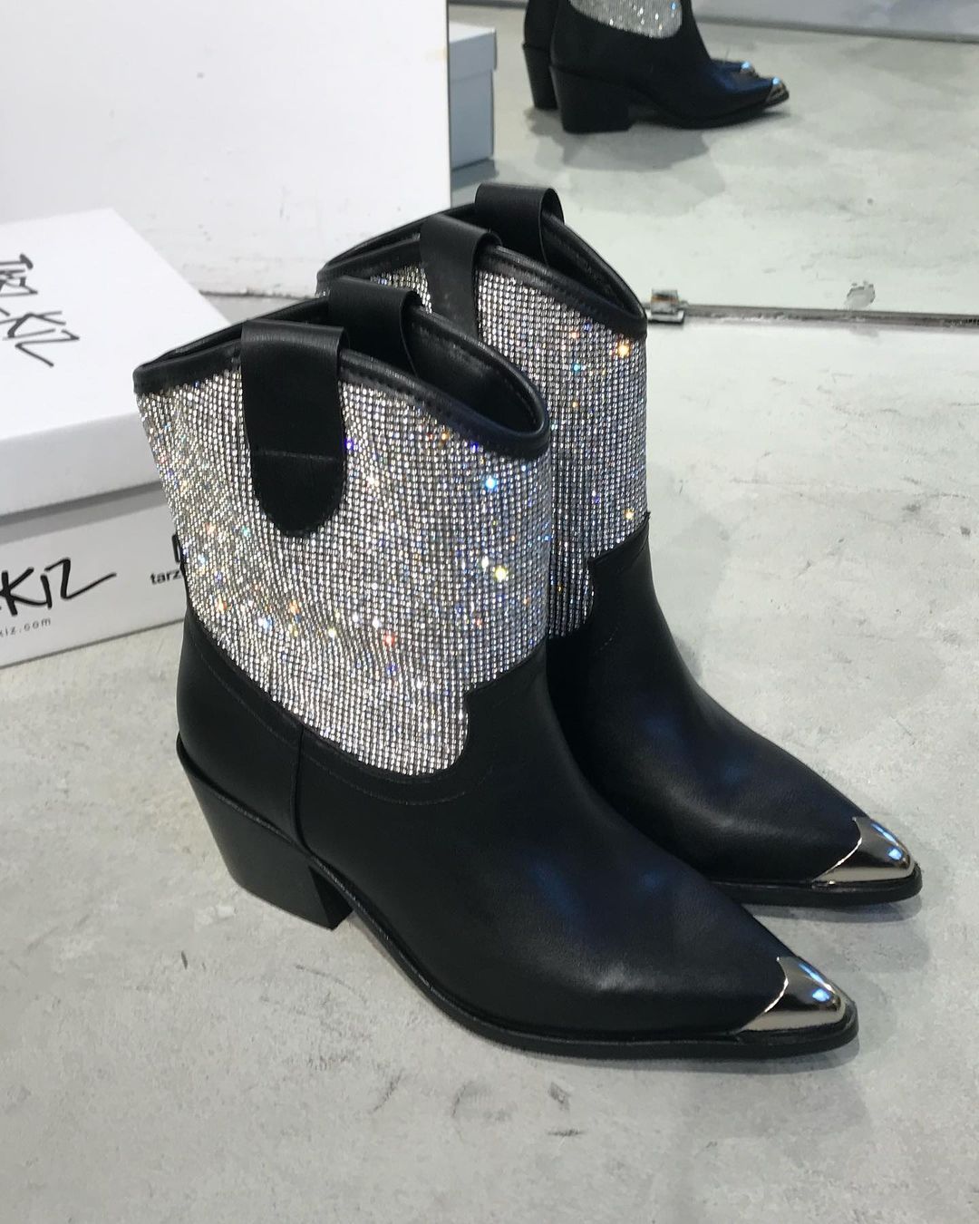 Sequined diamond pointy toe premium leather mid-calf boots